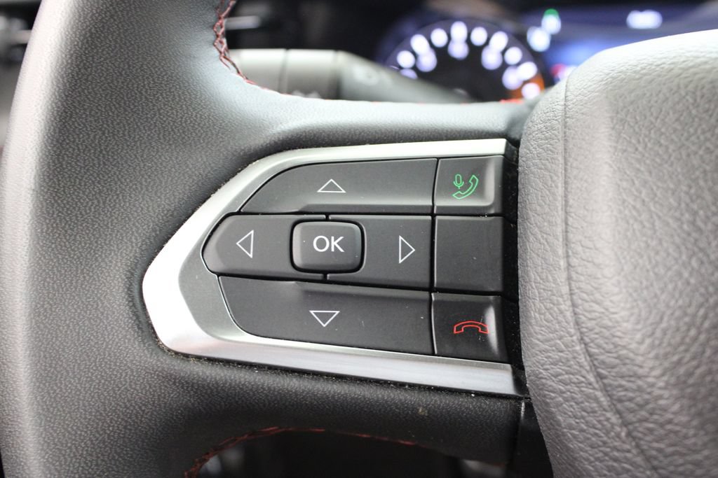 Used 2024 Jeep Compass Trailhawk AWD/4WD image 24