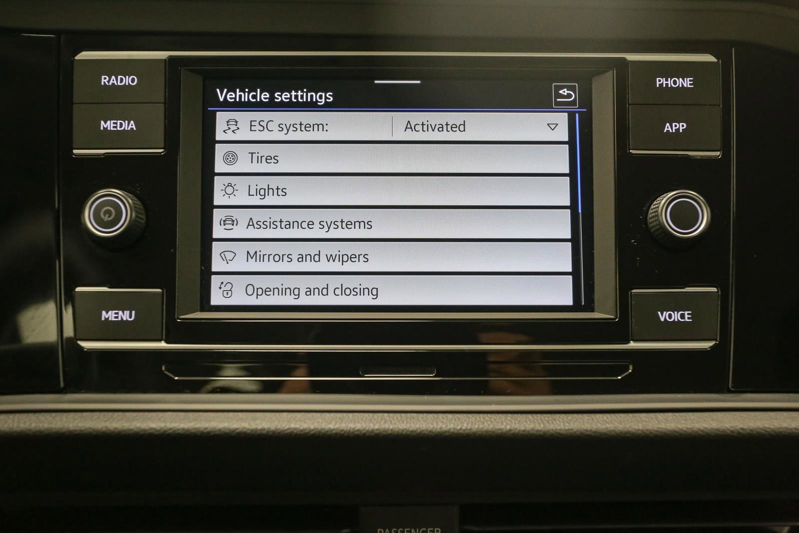 Certified 2022 Volkswagen Jetta S image 26