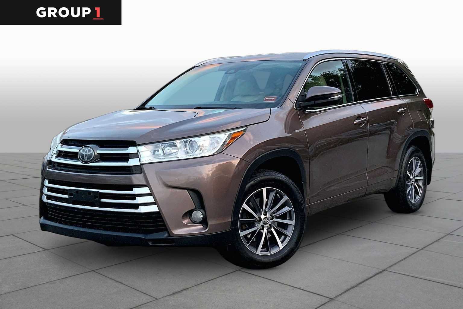 Used 2017 Toyota Highlander XLE