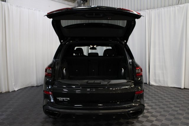 Used 2023 BMW X5 M50i w/ Executive Package image 7