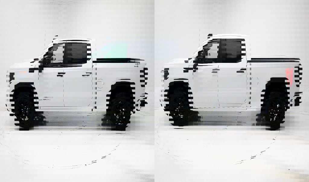 Used 2024 GMC Sierra 1500 Pro w/ Graphite Edition image 6