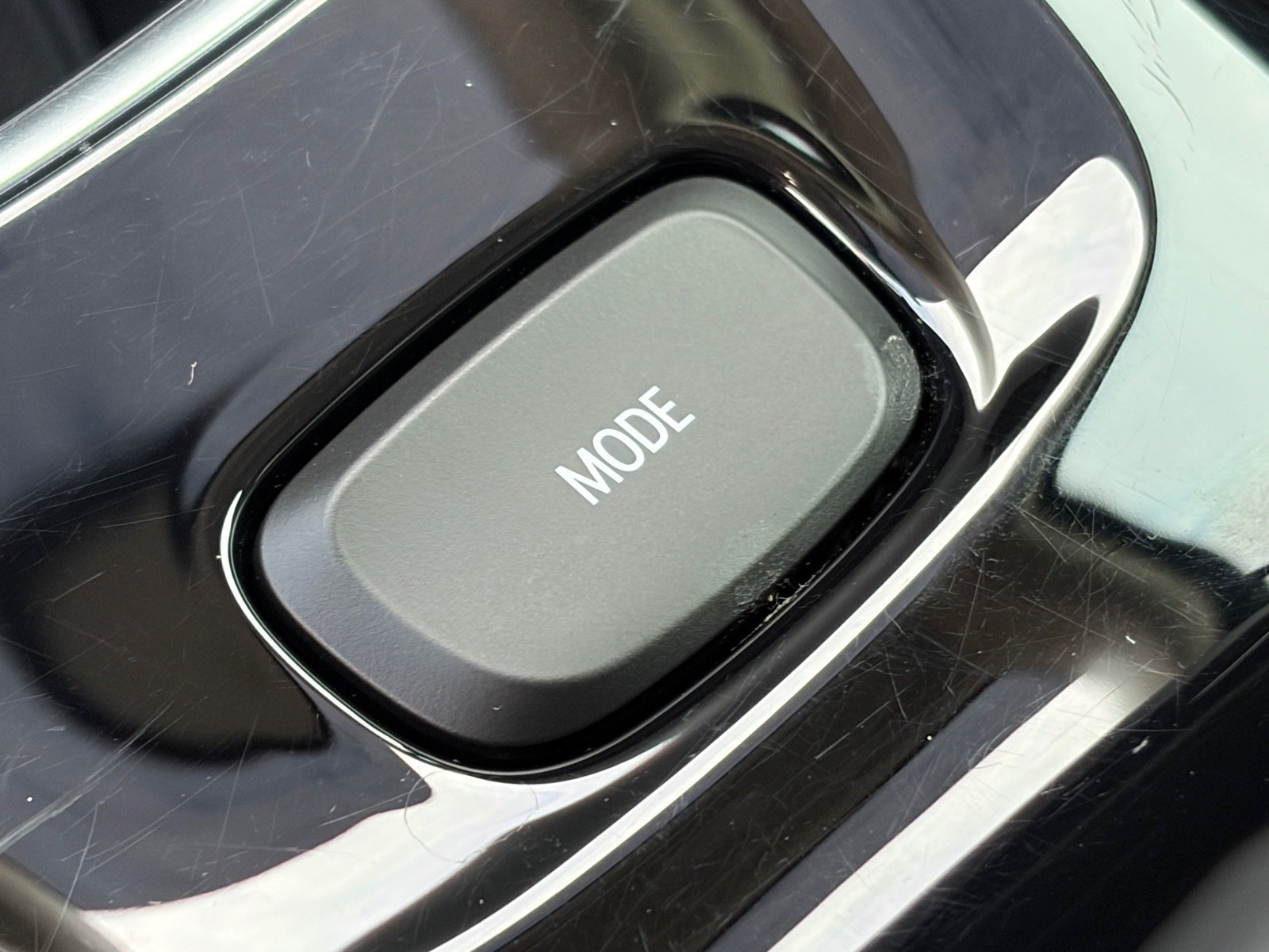 Used 2022 Buick Envision Preferred FWD image 32