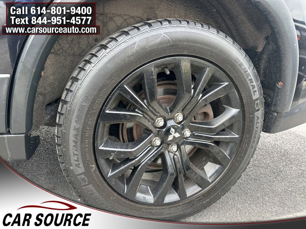 Used 2019 Mitsubishi Outlander LE AWD/4WD image 23