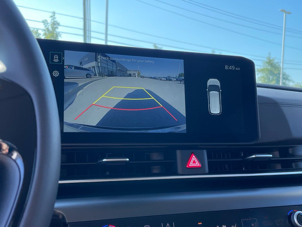 New 2027 Kia Carnival FWD image 16