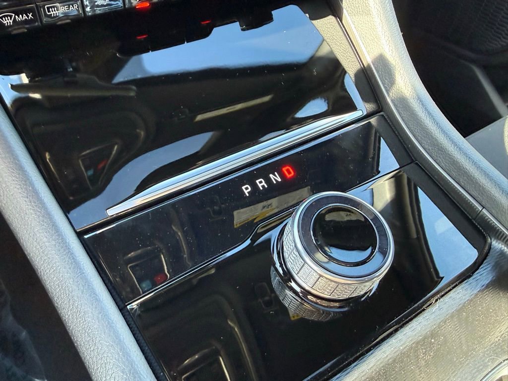 New 2025 Jeep Grand Cherokee L Laredo w/ Trailer Tow Package image 4