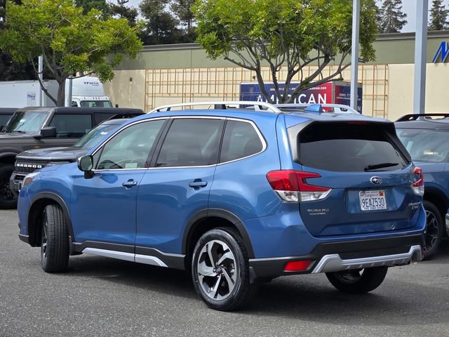 Used 2022 Subaru Forester Touring AWD/4WD image 5