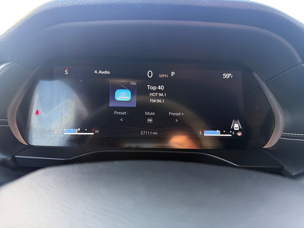 Used 2023 Jeep Grand Cherokee Altitude image 14