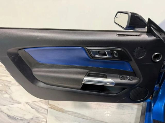 Used 2019 Ford Mustang EcoBoost w/ Equipment Group 101A image 10