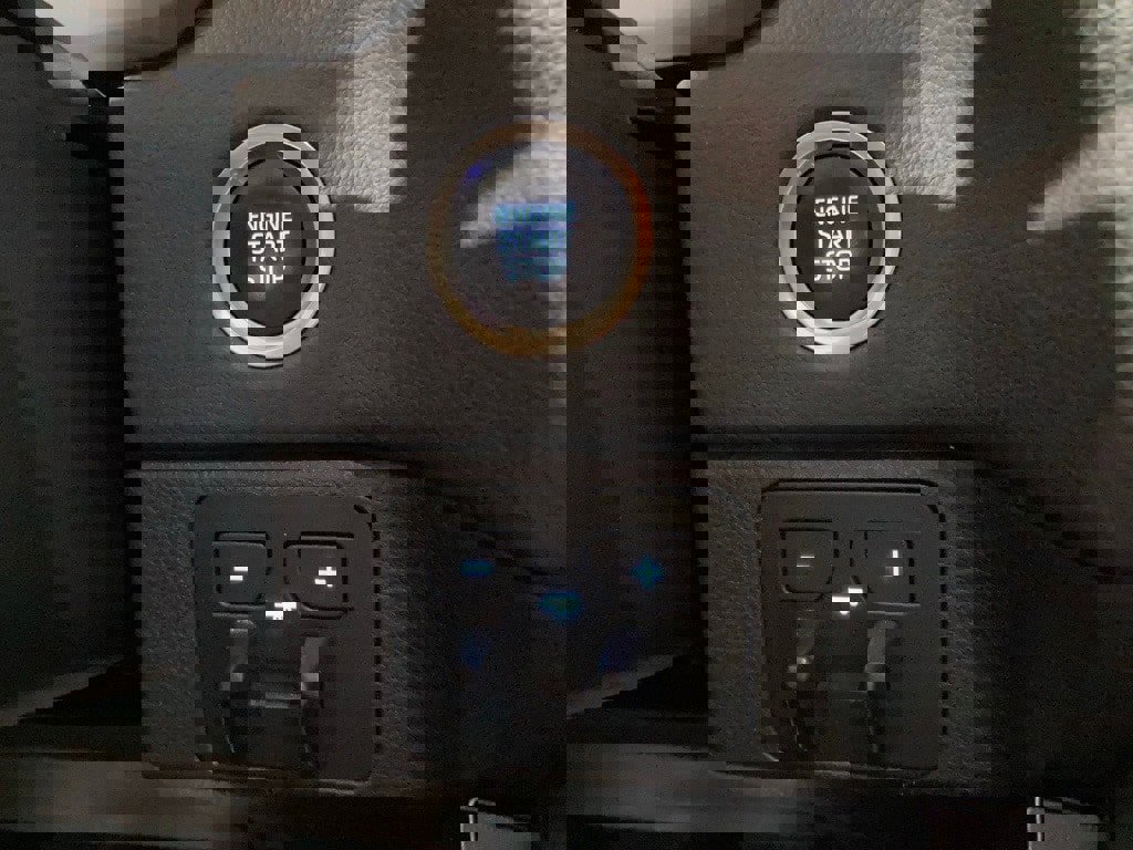 Used 2023 Toyota Tundra Limited image 20