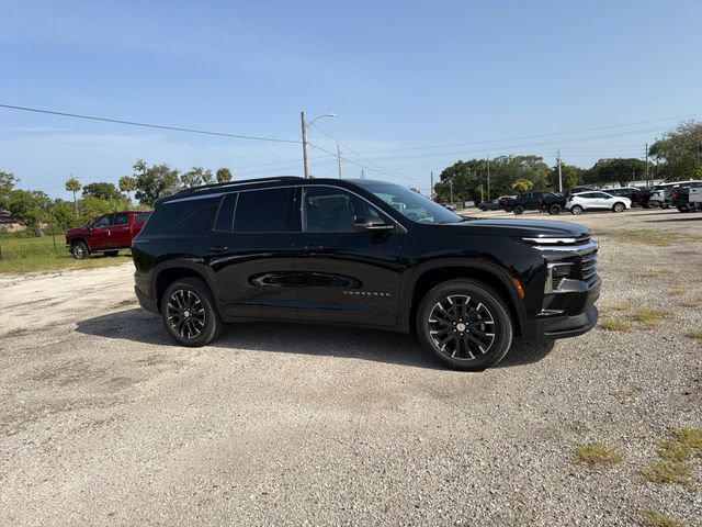 New 2026 Chevrolet Traverse LT w/ Sun and Wheel Package FWD image 16