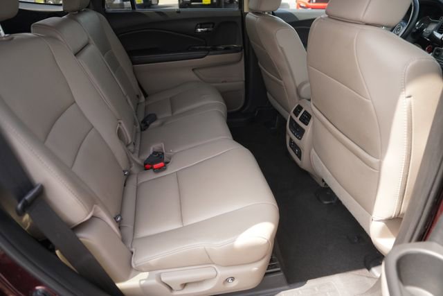 Used 2017 Honda Pilot Touring image 18