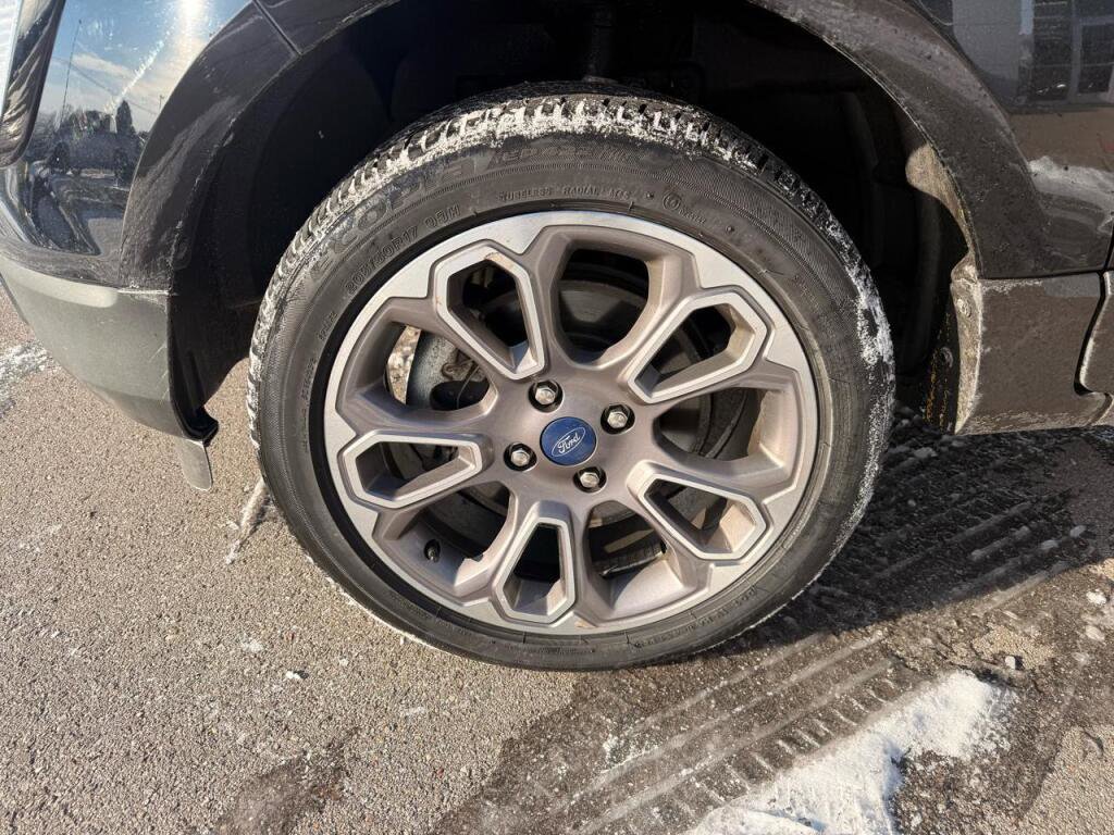 Used 2022 Ford EcoSport Titanium image 8