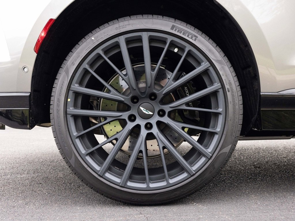 New 2026 Aston Martin DBX 707 image 52