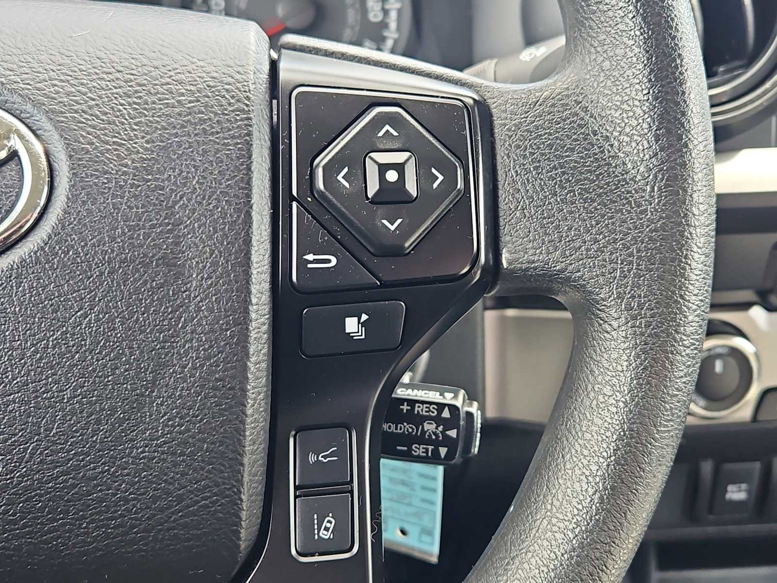 Used 2022 Toyota Tacoma SR image 19