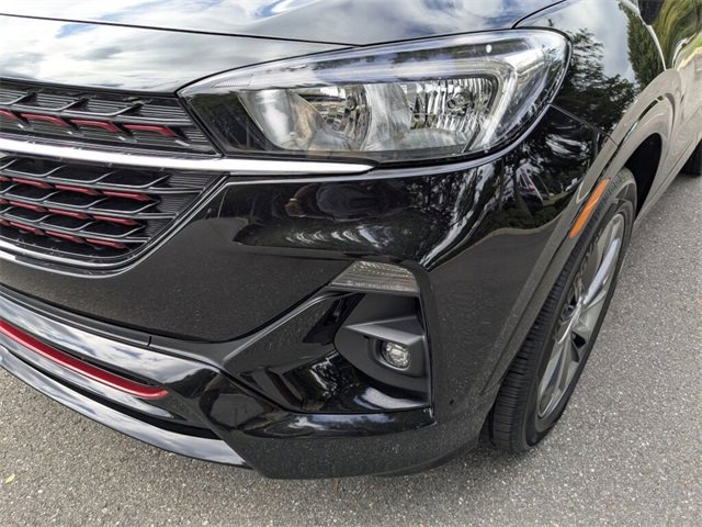 Used 2021 Buick Encore GX Select w/ Sport Touring Package image 5