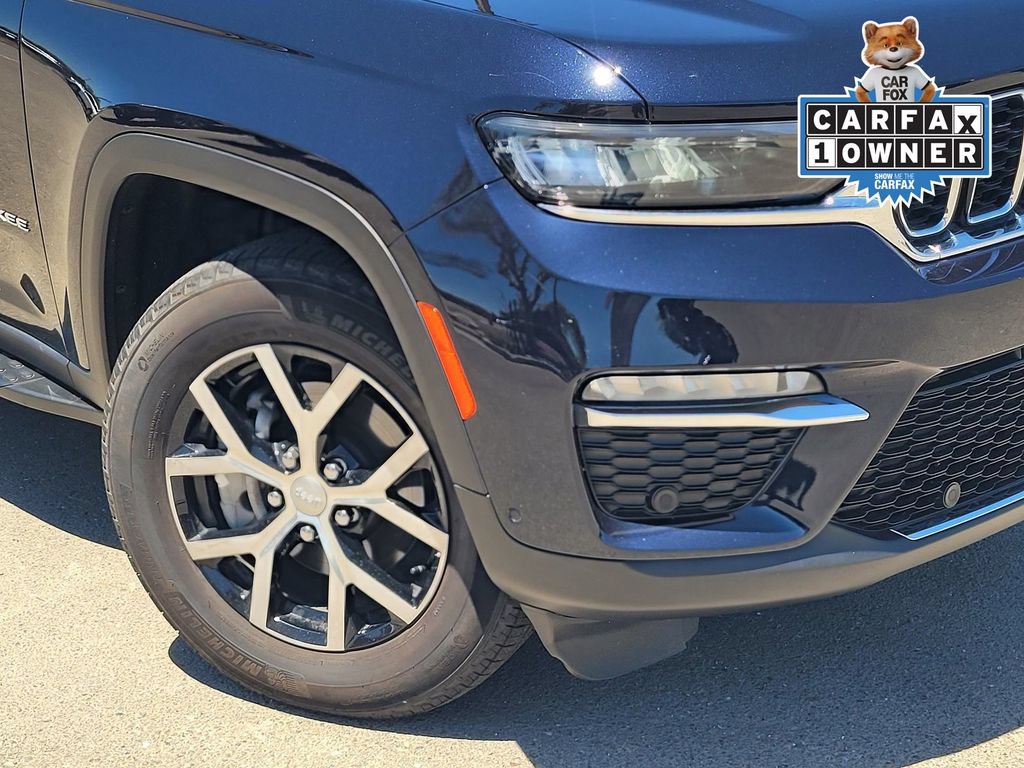 Used 2024 Jeep Grand Cherokee Limited w/ Luxury Tech Group II AWD/4WD image 9