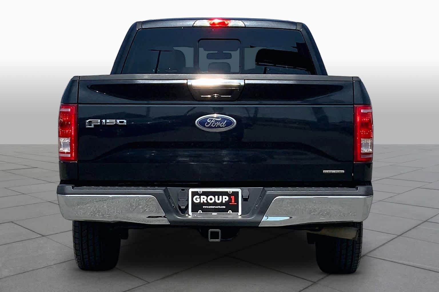 Used 2015 Ford F150 Lariat w/ Trailer Tow Package RWD image 4