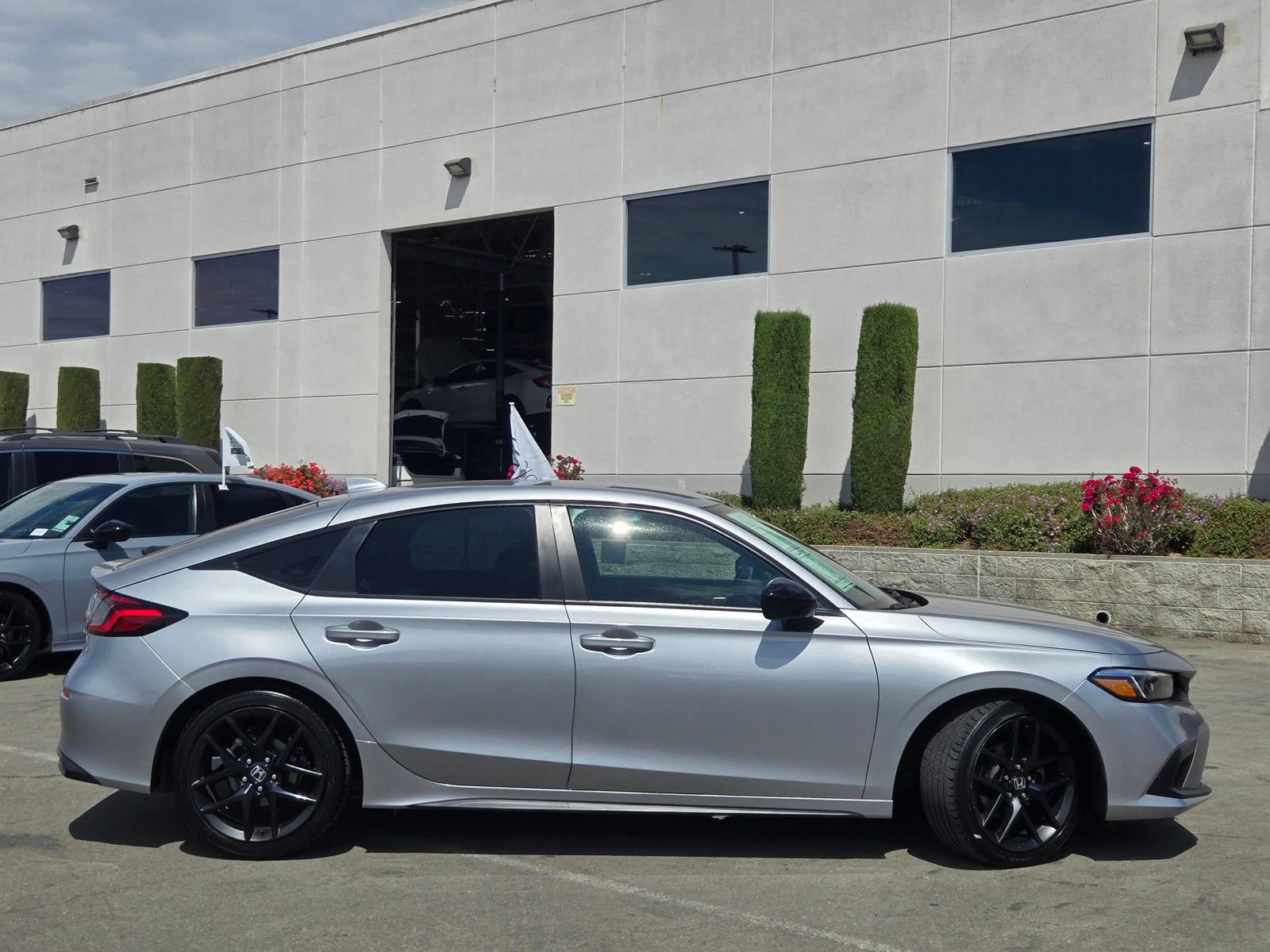 Used 2023 Honda Civic Sport image 8