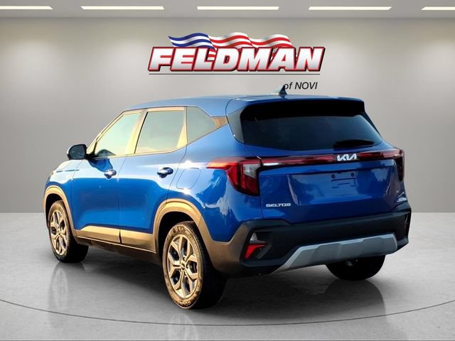 Used 2024 Kia Seltos LX AWD/4WD image 3