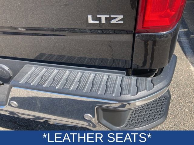Used 2022 Chevrolet Silverado 1500 LTZ w/ LTZ Premium Package image 8