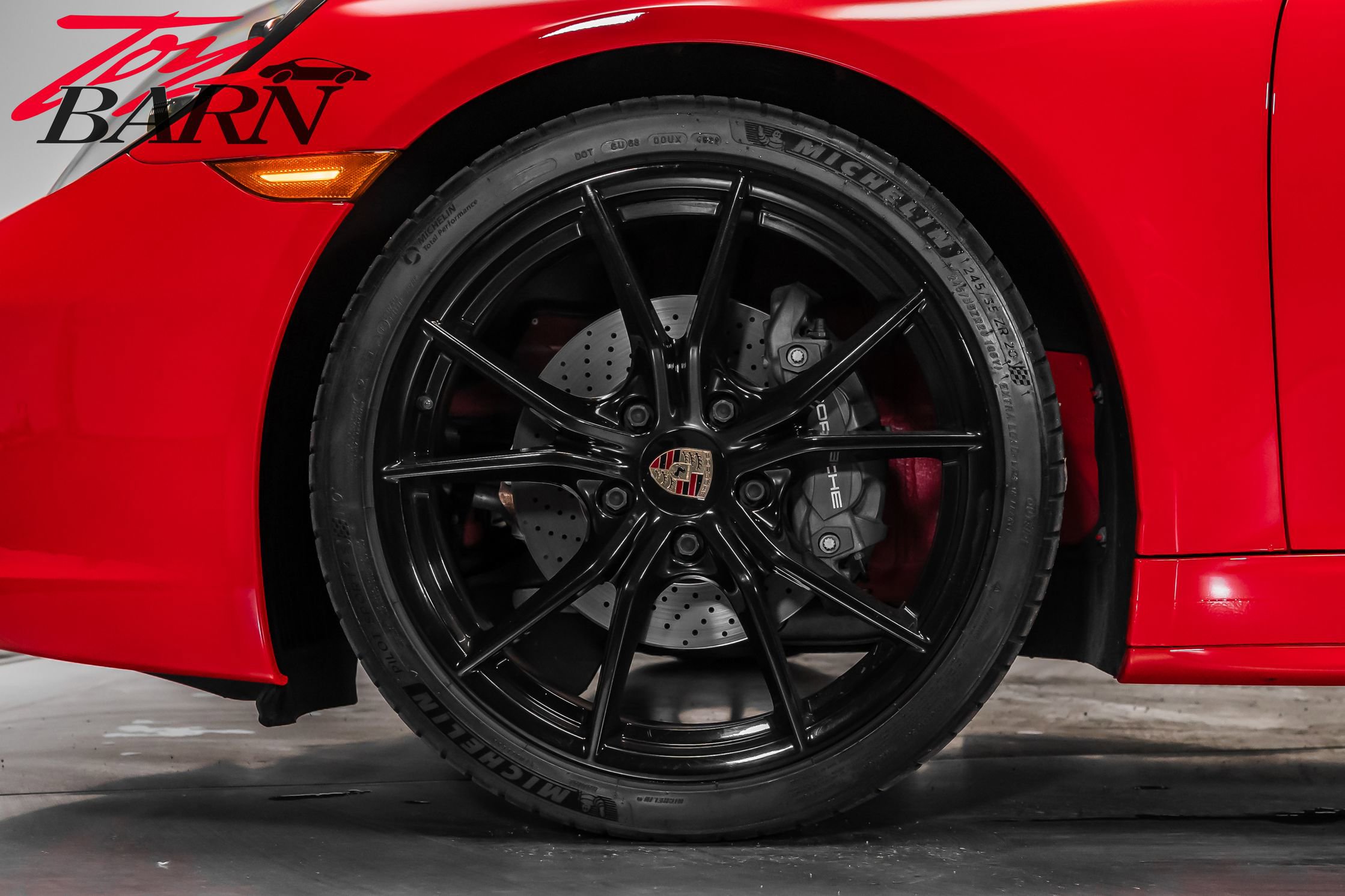 Used 2018 Porsche 911 Carrera image 25