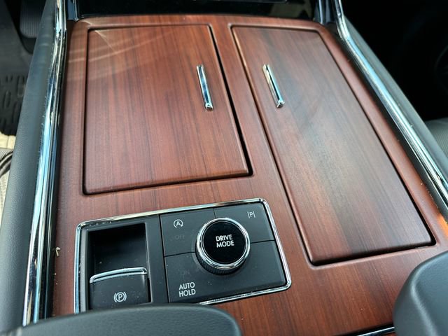 Used 2022 Lincoln Navigator Reserve w/ Equipment Group 201A image 26