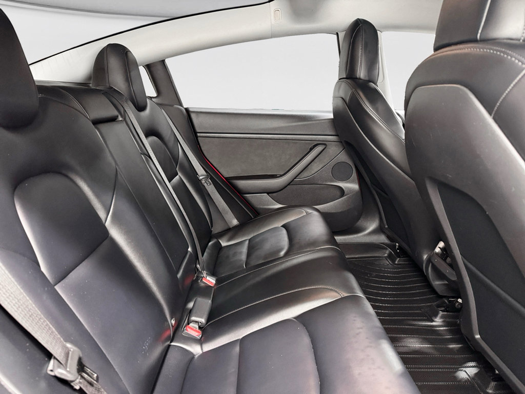 Used 2022 Tesla Model 3 Performance image 20
