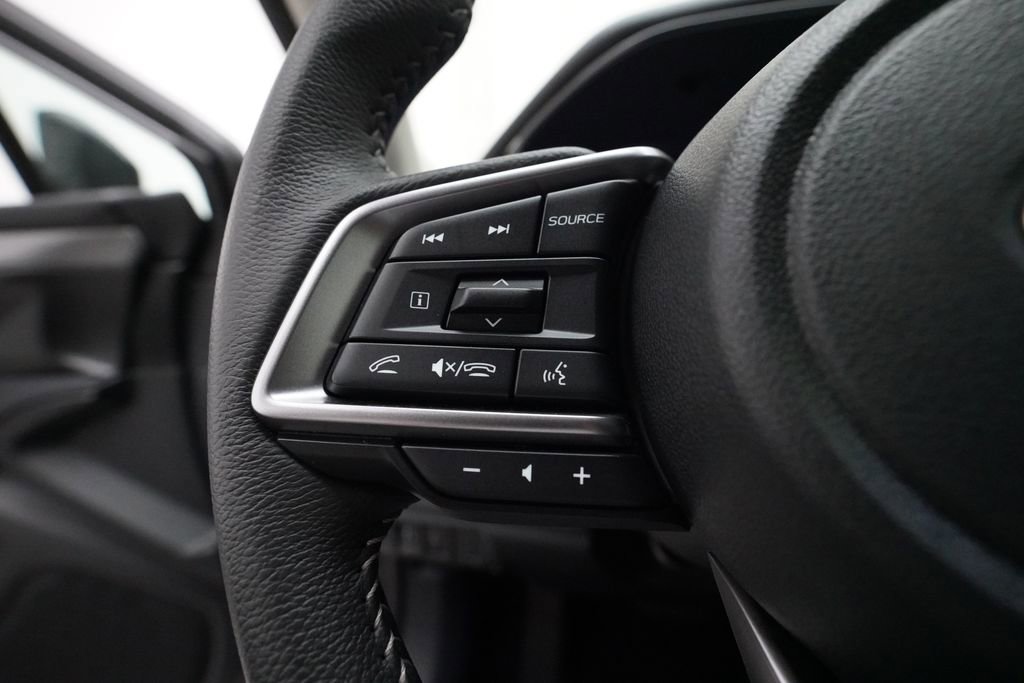 Used 2025 Subaru Outback Premium w/ Popular Package #1A image 19