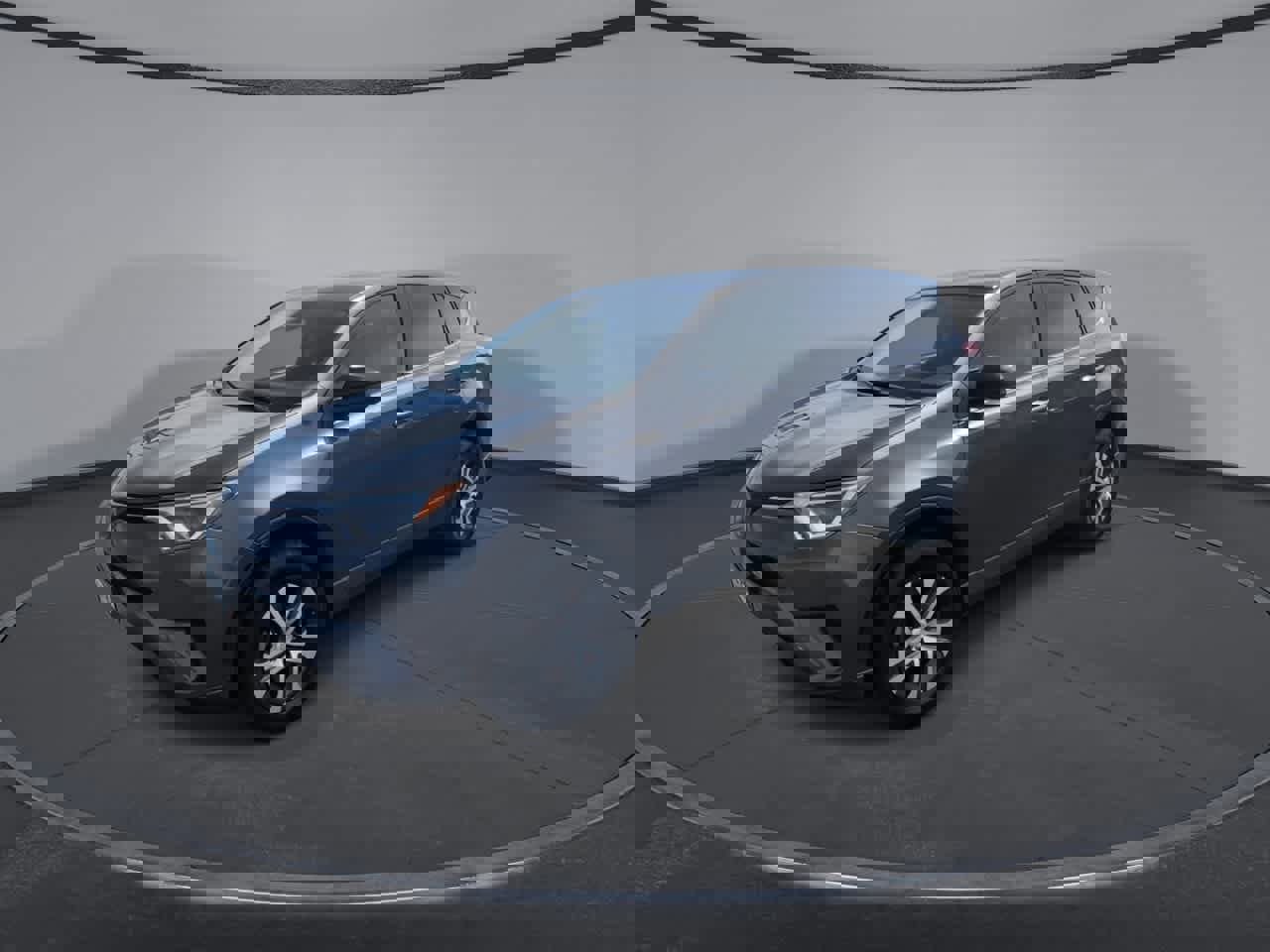 Used 2018 Toyota RAV4 LE w/ All Weather Liner Package AWD/4WD image 4