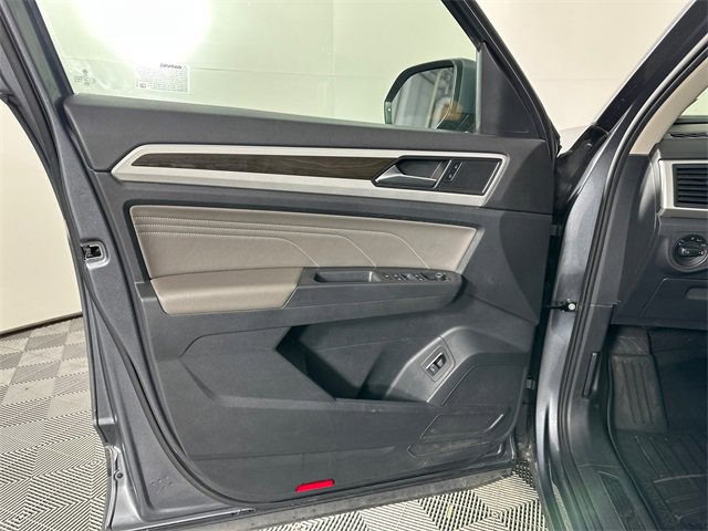 Used 2021 Volkswagen Atlas SE image 20