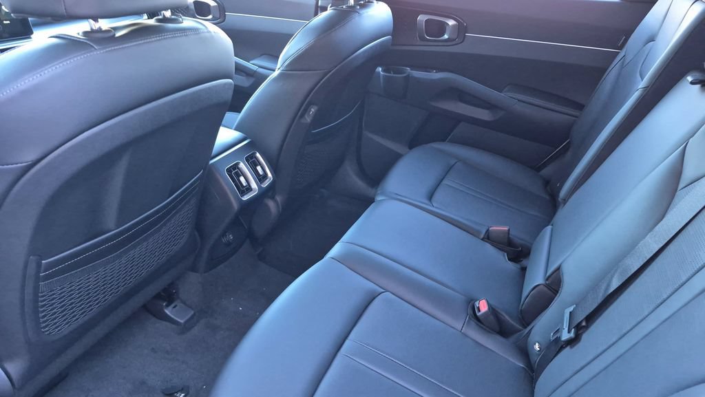 New 2026 Kia Sorento EX AWD/4WD image 12