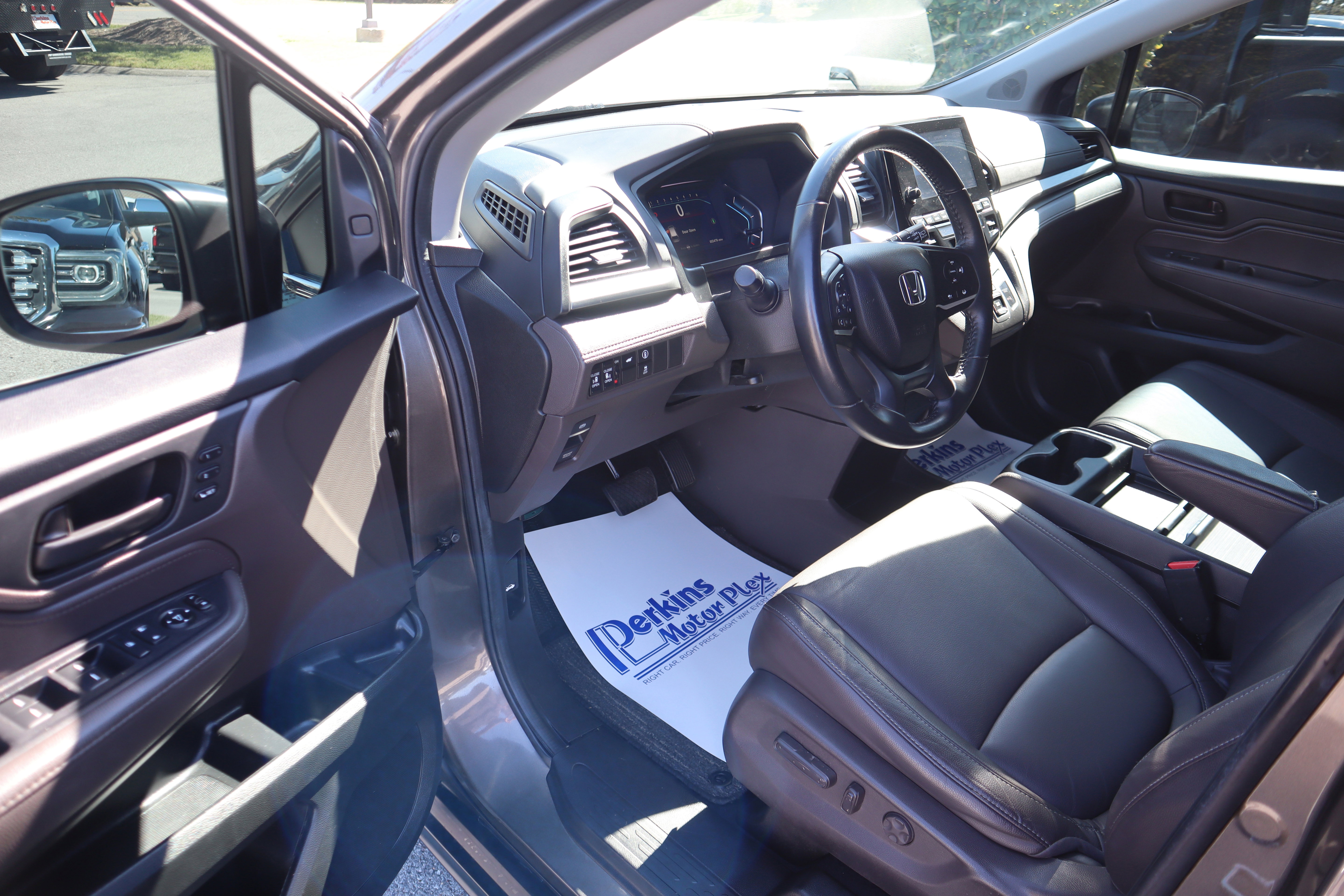 Used 2022 Honda Odyssey EX-L image 3