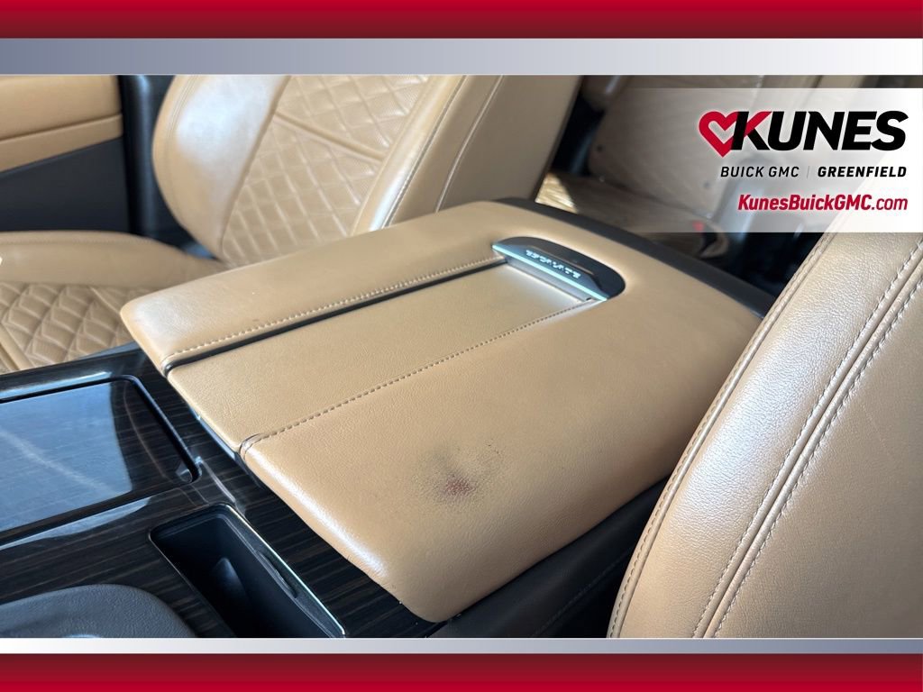 Used 2021 Cadillac Escalade Sport w/ Driver Assist Tech Package image 26