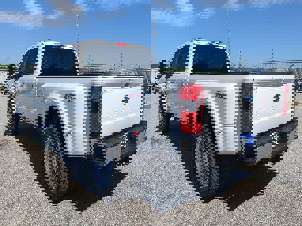 Used 2025 Ford F450 Lariat w/ Lariat Ultimate Package AWD/4WD image 5