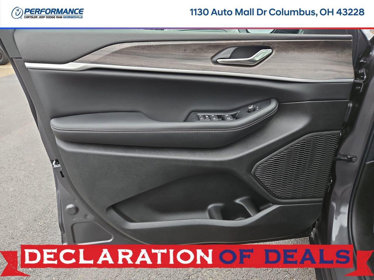 New 2026 Jeep Grand Cherokee Altitude image 18