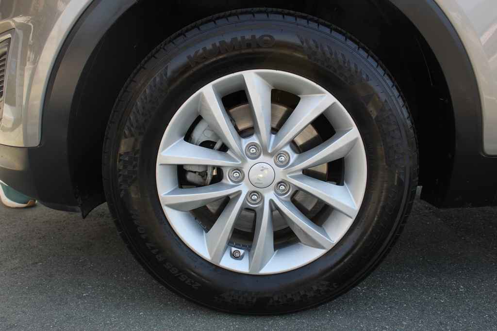Used 2018 Kia Sorento LX image 31