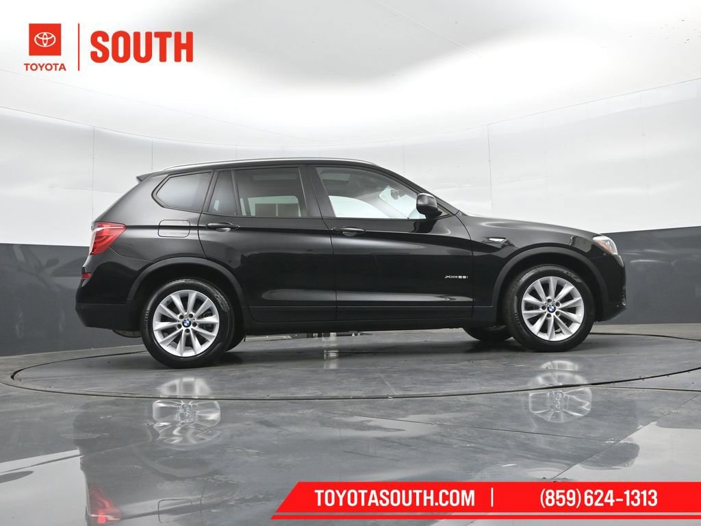 Used 2017 BMW X3 xDrive28i AWD/4WD image 39