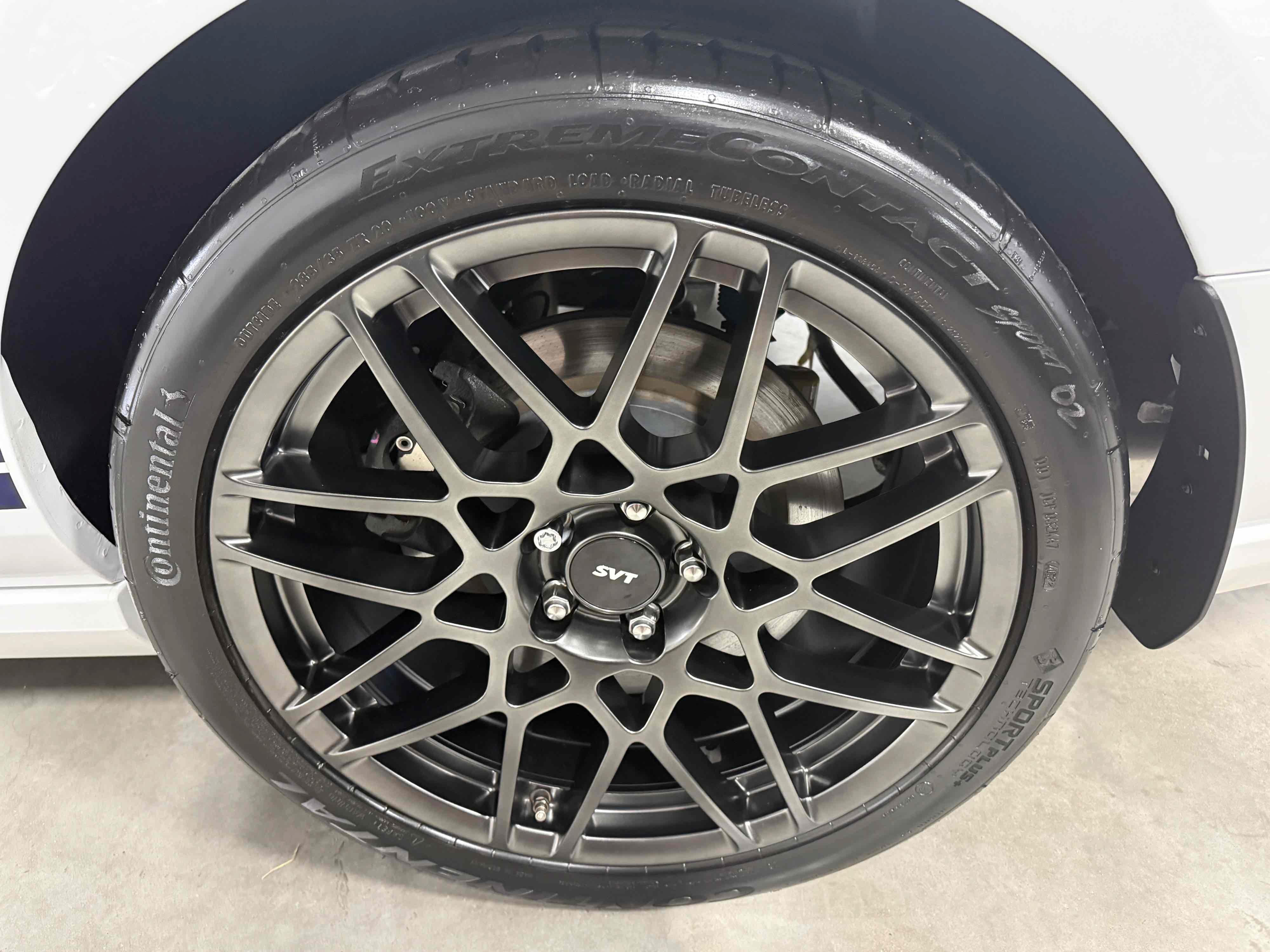 Used 2014 Ford Mustang Shelby GT500 w/ Equipment Group 821A RWD image 76
