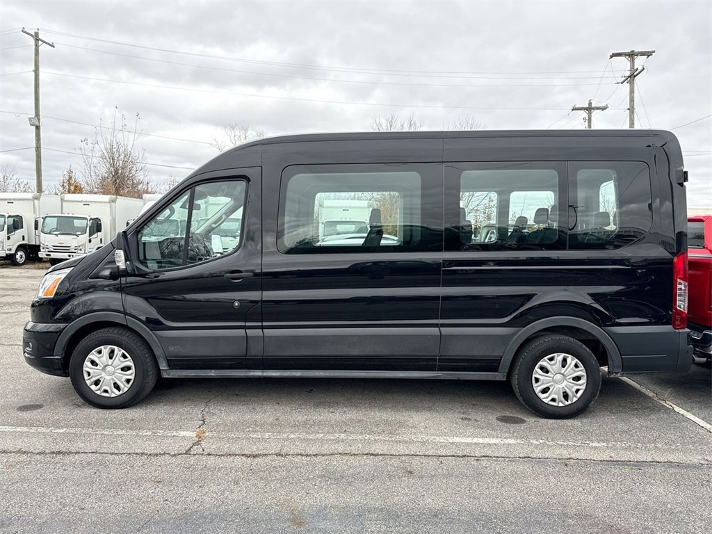Used 2022 Ford Transit 350 XLT image 2