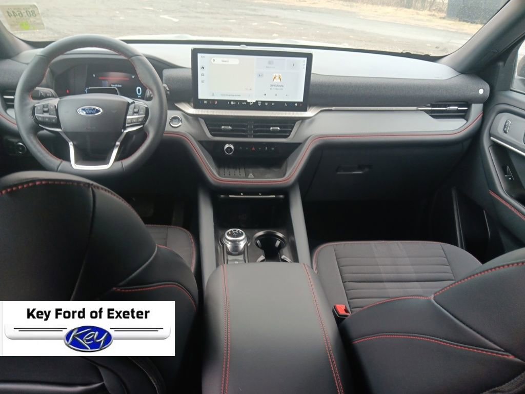 Used 2025 Ford Explorer ST-Line w/ Premium Package image 21