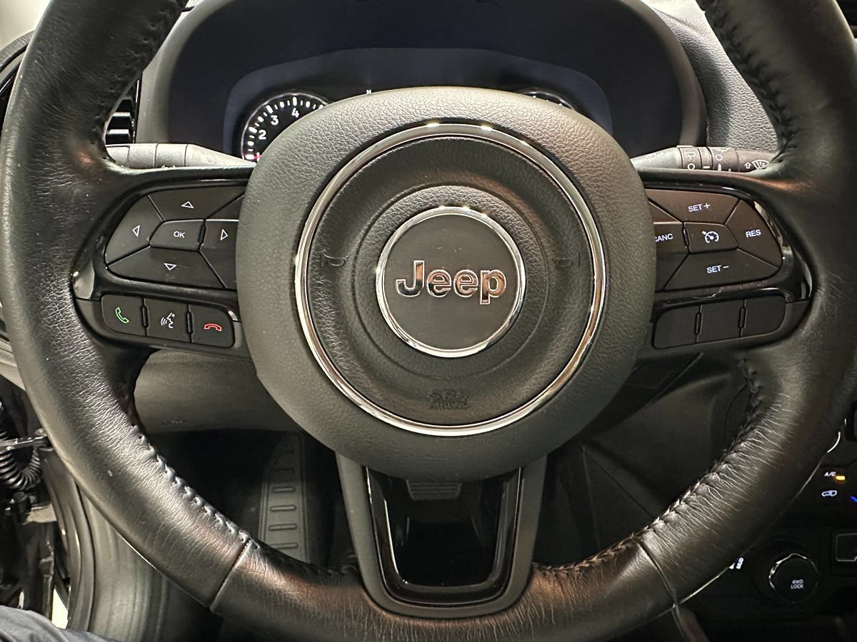 Used 2019 Jeep Renegade Altitude w/ Quick Order Package 2XM AWD/4WD image 29