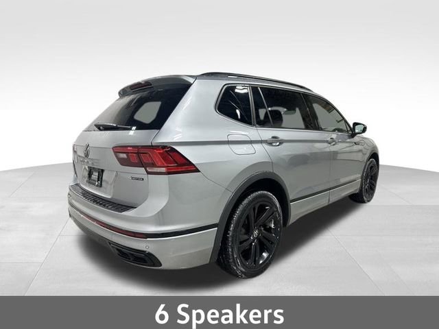 Certified 2023 Volkswagen Tiguan SE R-Line image 4