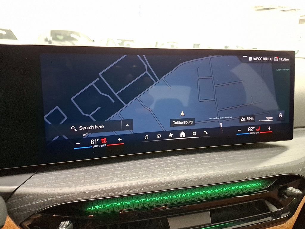 Used 2025 BMW 330i xDrive Sedan image 18