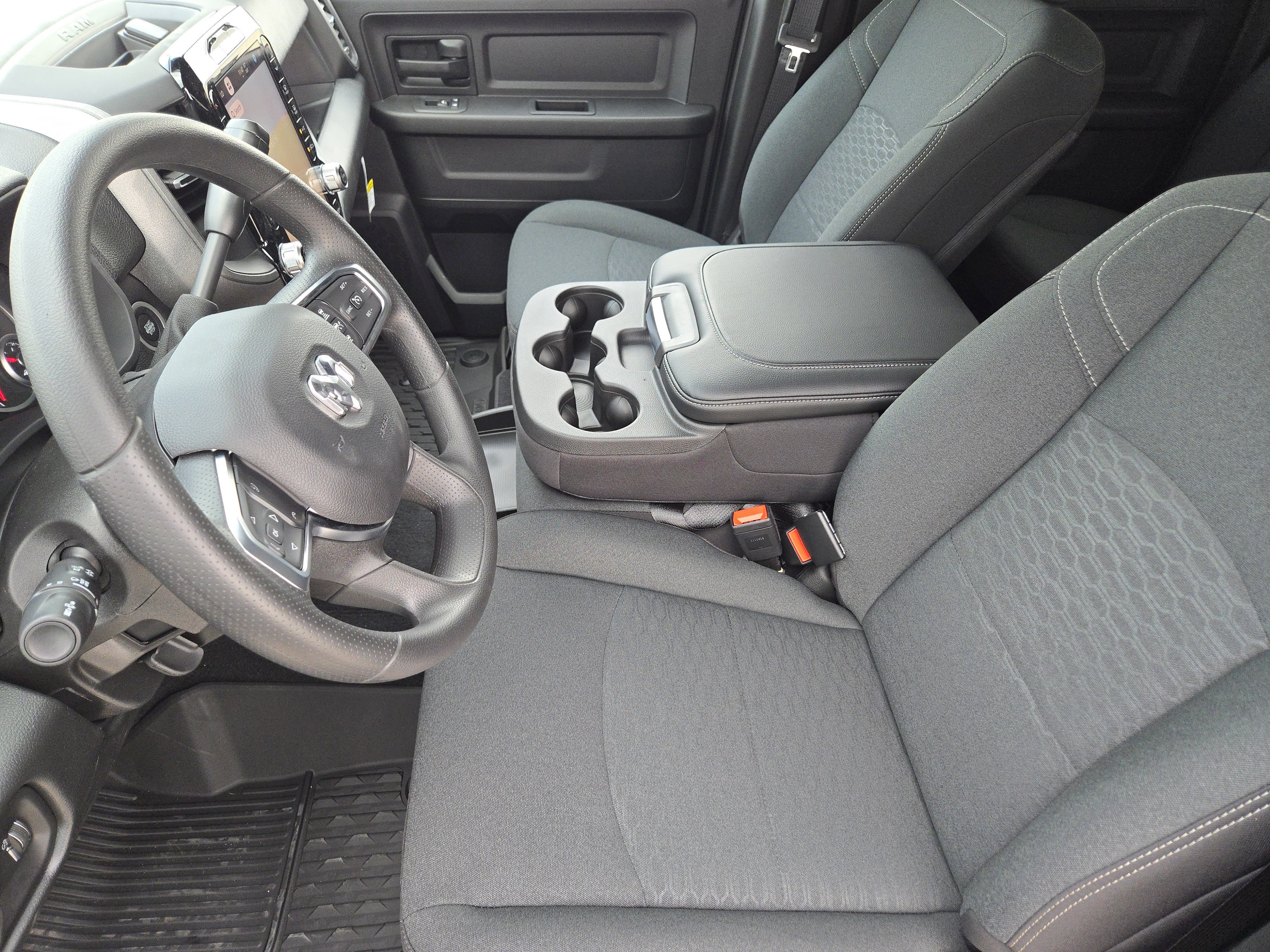 New 2026 RAM 2500 Tradesman AWD/4WD image 10