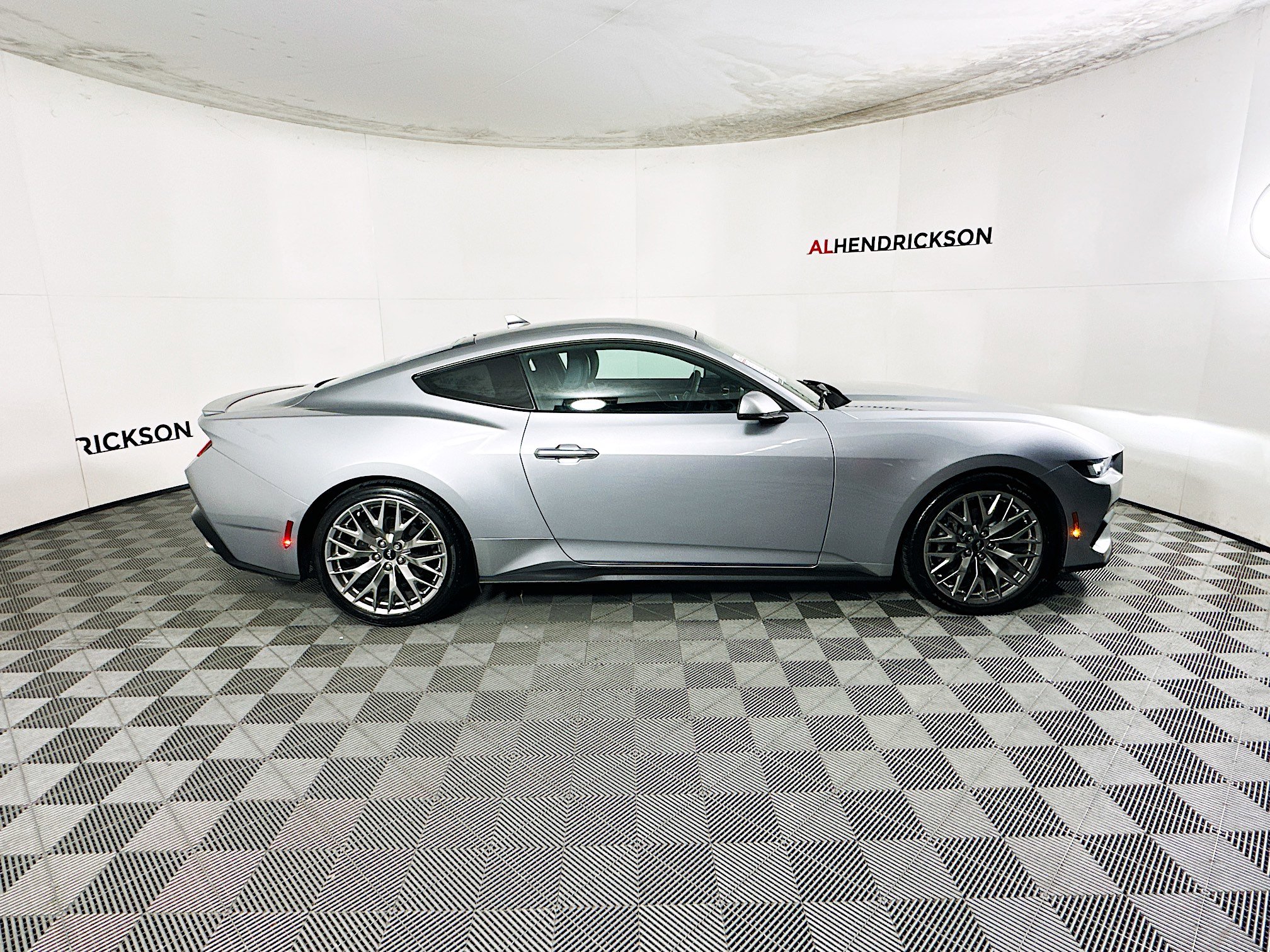 Used 2024 Ford Mustang Premium video 2