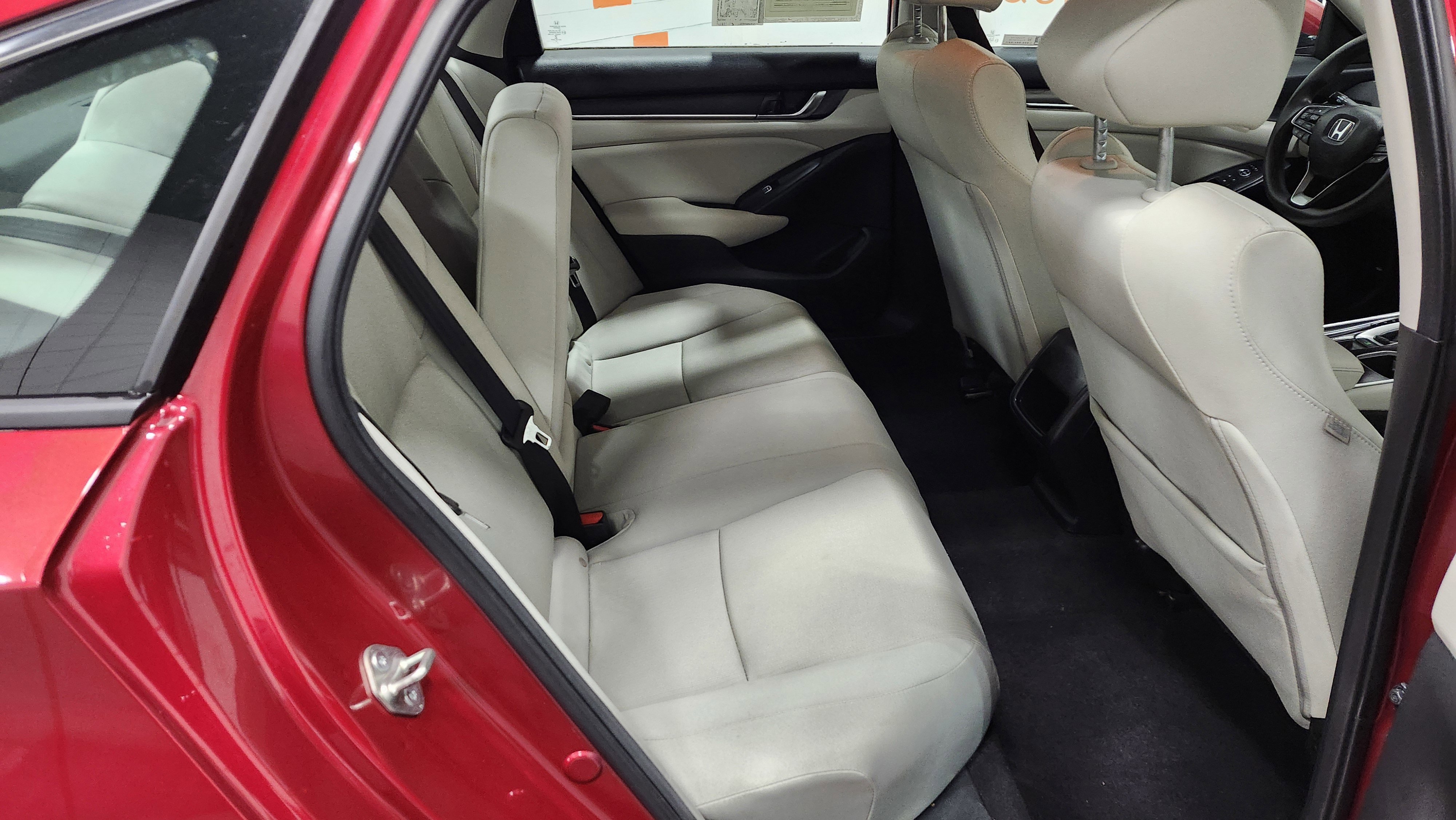 Used 2018 Honda Accord LX image 18