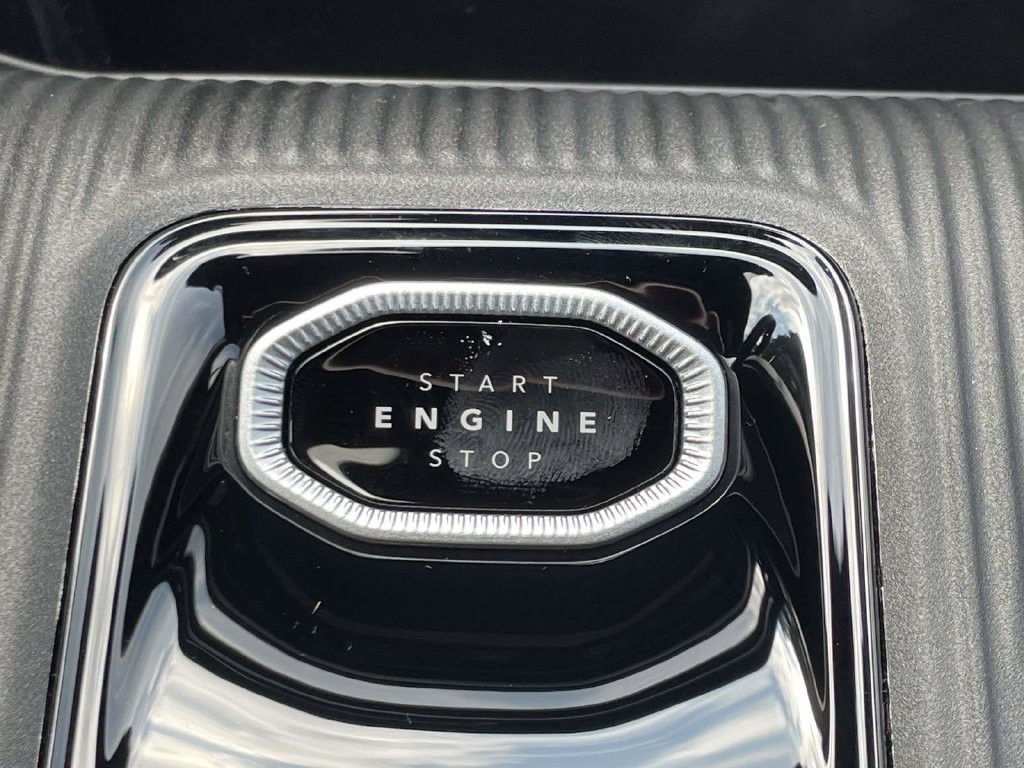 New 2026 Jeep Cherokee Limited AWD/4WD image 33