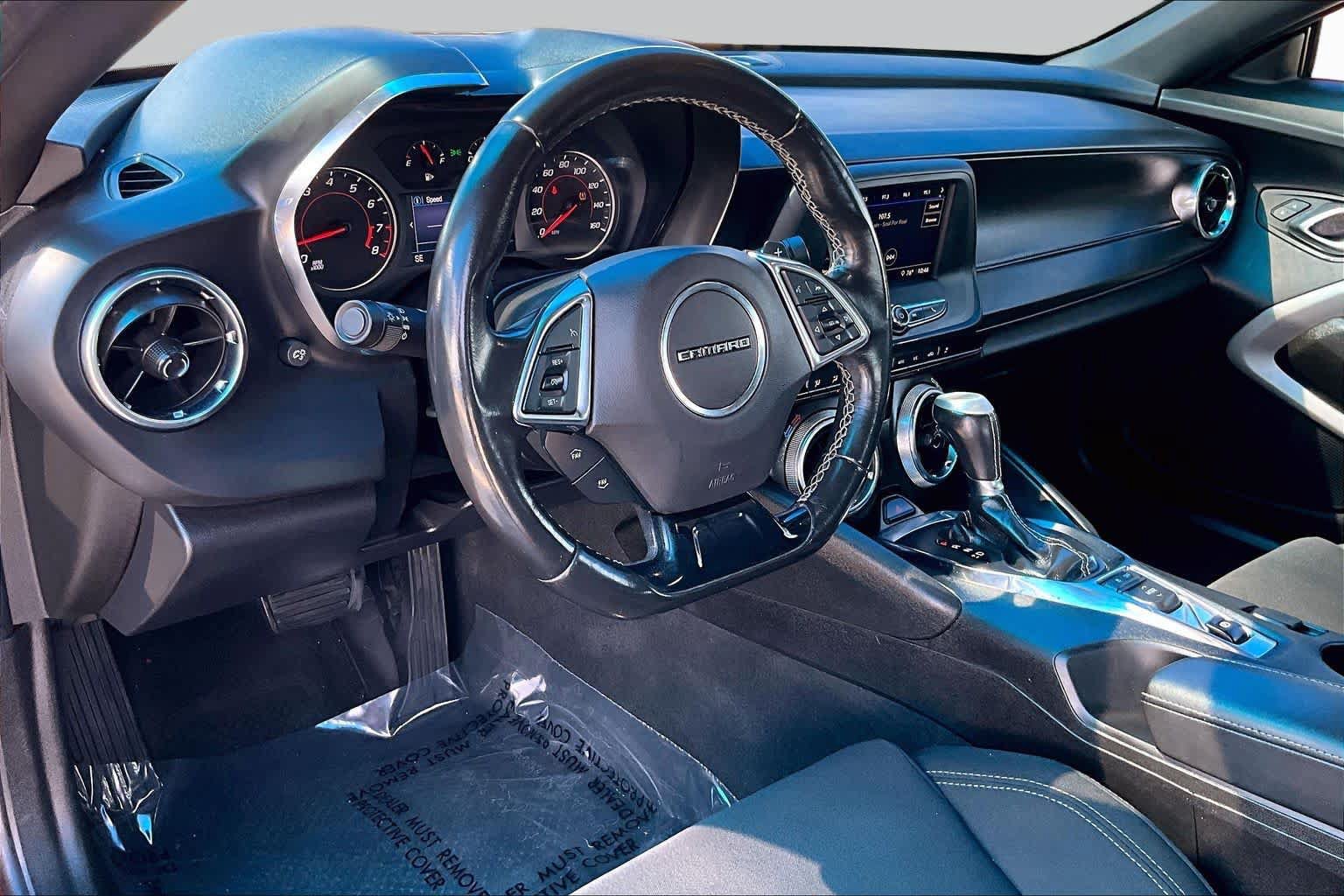 Used 2022 Chevrolet Camaro LT RWD image 16