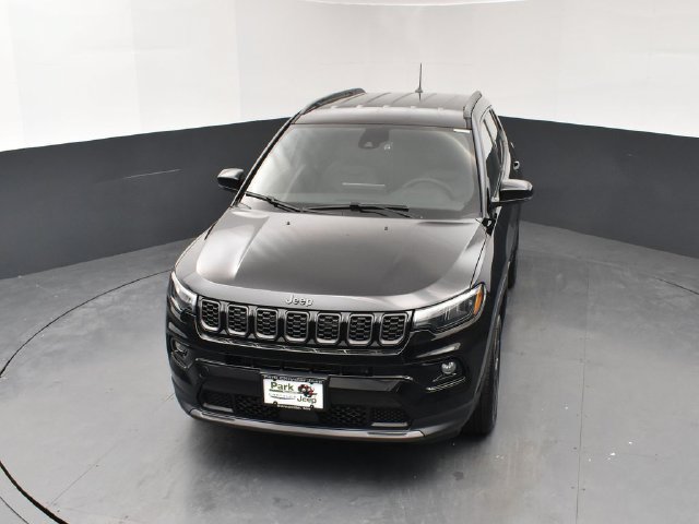 New 2026 Jeep Compass Limited AWD/4WD image 14