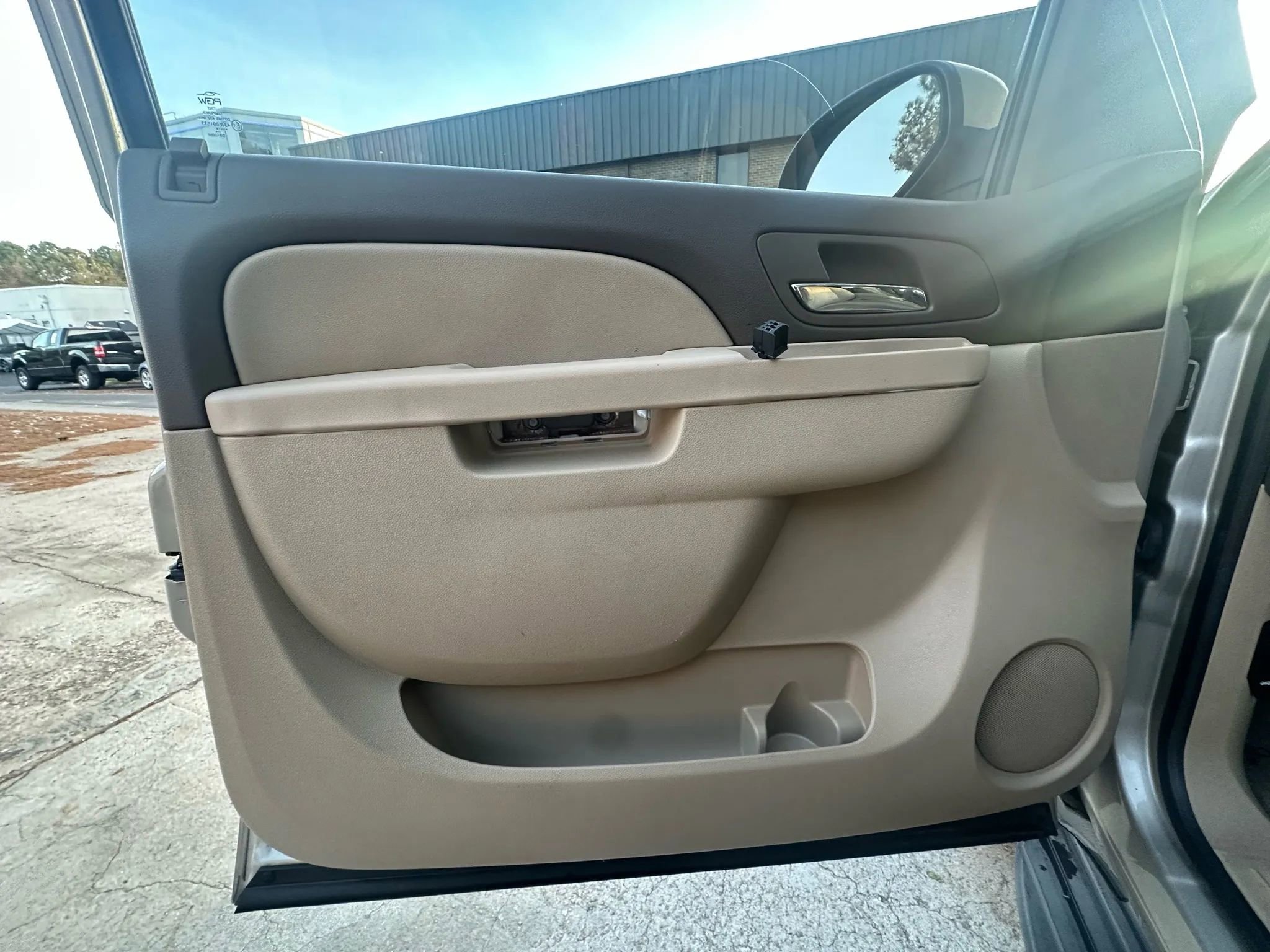 Used 2013 Chevrolet Tahoe LS w/ Convenience Package image 11